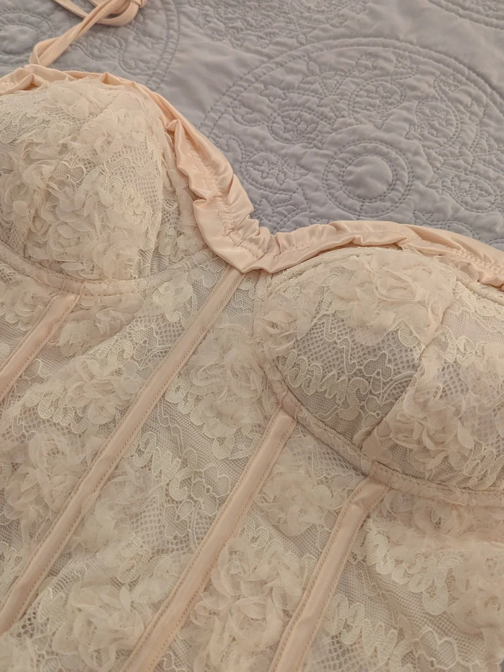 SHEIN Lace Ruffle Tie-Strap Corset Top - Cream - Picture 5 of 5